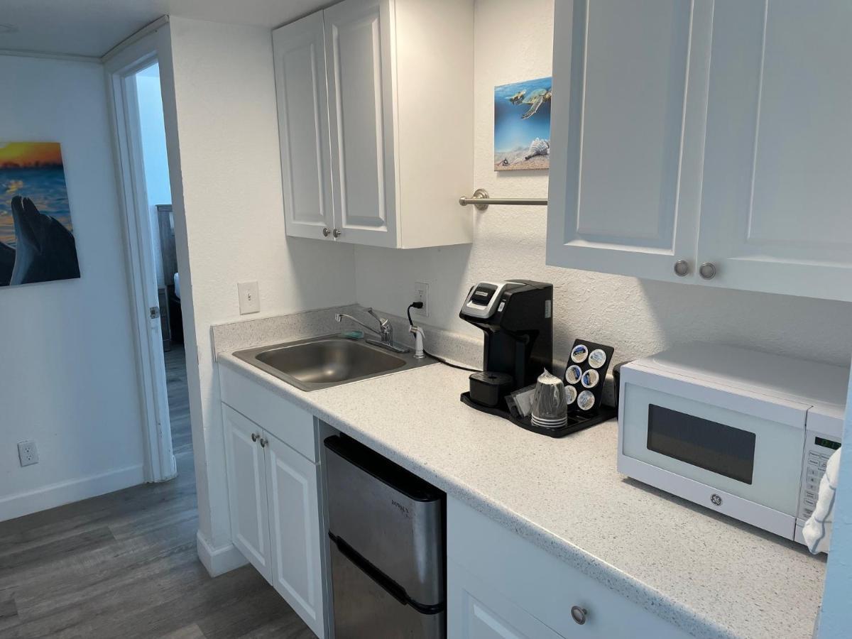 Sandalwood Beach Resort North Redington Beach Eksteriør bilde