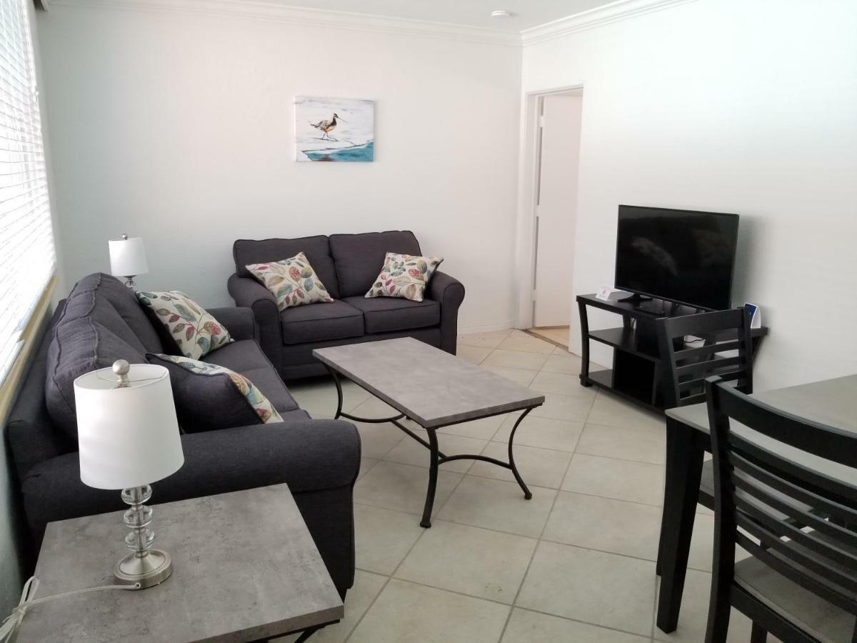Sandalwood Beach Resort North Redington Beach Eksteriør bilde