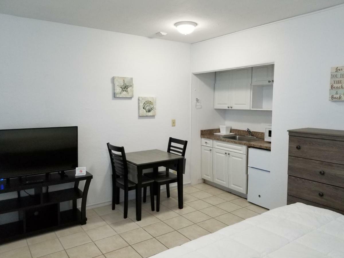 Sandalwood Beach Resort North Redington Beach Eksteriør bilde